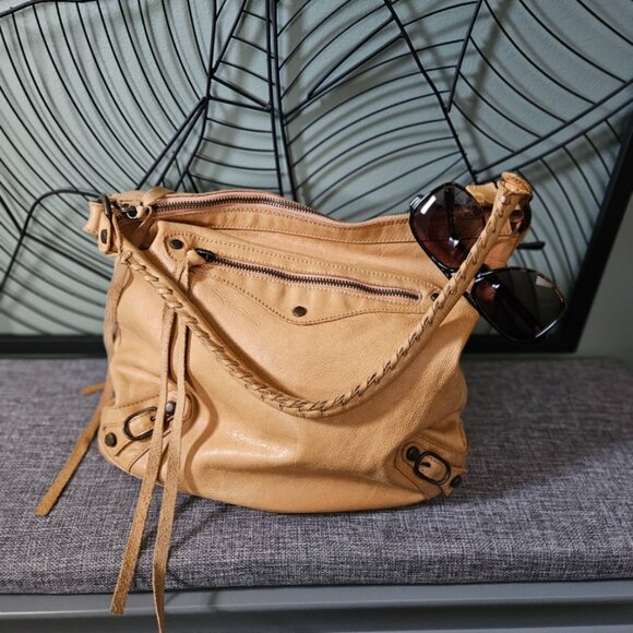 Maurizio Taiuti | Soft Yellow Leather Bucket Shoulder Bag City Vibe Style - Picture 15 of 15